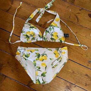 lemon swim suit